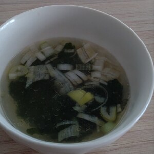 ◆超簡単 お鍋無しで すぐできる わかめスープ
